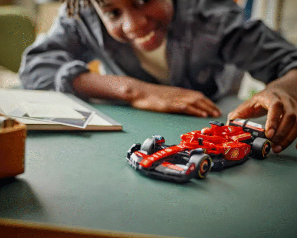scene LEGO® 77242 Ferrari SF-24 F1® Race Car